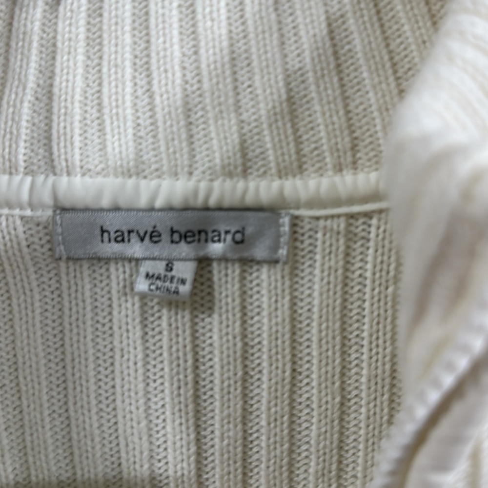 harve benard ivory quilted sweater jacket. Size small. - Picture 2 of 7